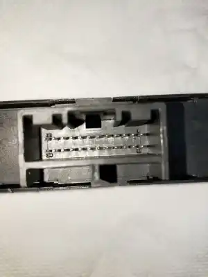 Second-hand car spare part electronic module for renault zoe intens 69 cv / 51 kw oem iam references 284l04495r  