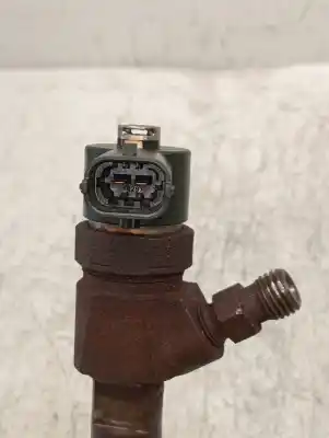 Pezzo di ricambio per auto di seconda mano iniettore per saab 9-3 (ys3f e79 d79 d75) 1.9 tid riferimenti oem iam 0445110243  