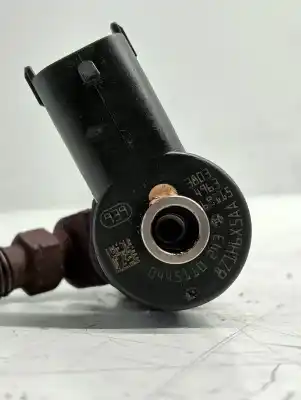 Pezzo di ricambio per auto di seconda mano iniettore per saab 9-3 (ys3f e79 d79 d75) 1.9 tid riferimenti oem iam 0445110243  