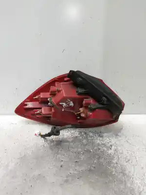 Автозапчастина б/у правий ліхтар для kia ceed ceed drive посилання на oem iam   