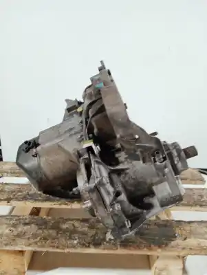 İkinci el araba yedek parçası VITES KUTUSU için RENAULT 9  OEM IAM referansları JB5009  S070563