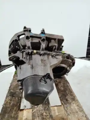 Second-hand car spare part gearbox for renault 9 1.4 gtl avenue oem iam references jb5009  s070563