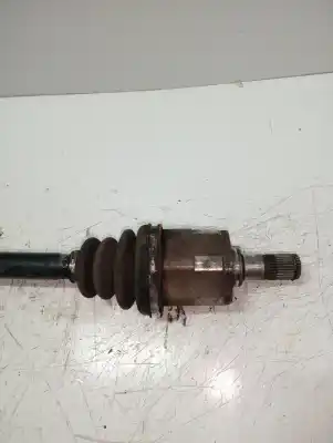 Second-hand car spare part front right transmission for kia cee´d emotion oem iam references   