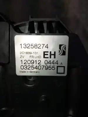 Second-hand car spare part front right central locking system for opel corsa d corsa d oem iam references 13250274  1209120444