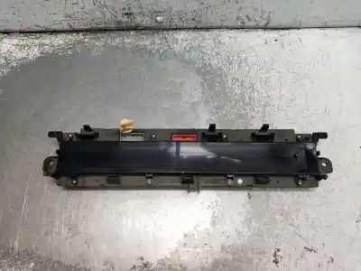 Second-hand car spare part Dashboard for RENAULT SCENIC II Grand Confort Authentique OEM IAM references P8200704463A  