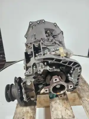 Автозапчастина б/у коробка передач для volkswagen crafter combi (2e) combi 30 посилання на oem iam 9062603400 00069462 6v 711660
