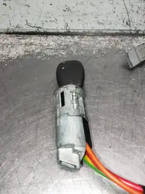 Second-hand car spare part ignition switch for renault kangoo (f/kc0) confort expression oem iam references    Second-hand car spare part ignition switch for renault kangoo (f/kc0) confort expression oem iam references