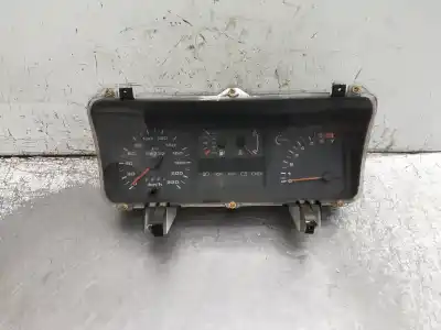 Peça sobressalente para automóvel em segunda mão QUADRANTE por FORD SIERRA BERLINA  Referências OEM IAM 83BB10841  