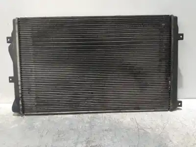 Автозапчастина б/у водяний радіатор для AUDI A3 (8P) 1.9 TDI Ambiente Посилання на OEM IAM 1K0121253H  