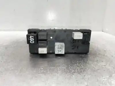 Second-hand car spare part fuse box unit for audi a3 (8p) 1.9 tdi oem iam references 8p0907279a  