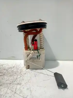 Pièce détachée automobile d'occasion Pompe à Carburant pour FORD FIESTA (CBK) * Références OEM IAM KWN831  
