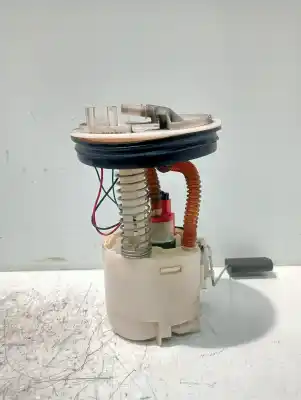 Peça sobressalente para automóvel em segunda mão bomba de combustivel por ford fiesta (cbk) * referências oem iam kwn831  