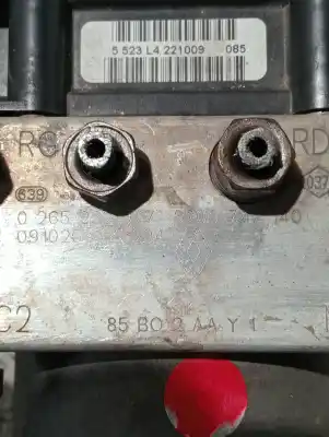 Peça sobressalente para automóvel em segunda mão abs por renault clio iii pack dynamique referências oem iam 8200747140 0265800559 0265232077