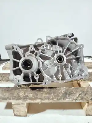 Pezzo di ricambio per auto di seconda mano RIDUTTORE per NISSAN LEAF (ZE1)  Riferimenti OEM IAM 320105SH5F  L02246469C Y53625 188414