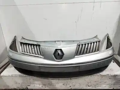 Recambio de automóvil de segunda mano de PARAGOLPES DELANTERO para RENAULT VEL SATIS (BJ0)  referencias OEM IAM   
