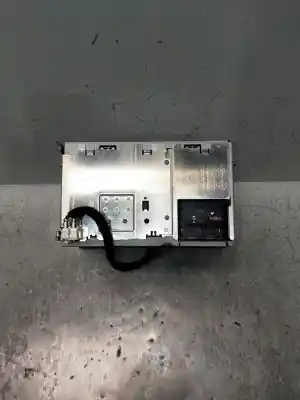 Second-hand car spare part audio system / radio cd for audi a3 (8p) 2.0 tdi ambiente oem iam references 8p0035186p  7647026380 Second-hand car spare part audio system / radio cd for audi a3 (8p) 2.0 tdi ambiente oem iam references 8p0035186p  7647026380