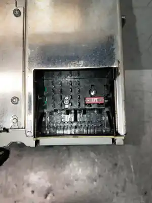 Second-hand car spare part audio system / radio cd for audi a3 (8p) 2.0 tdi ambiente oem iam references 8p0035186p  7647026380 Second-hand car spare part audio system / radio cd for audi a3 (8p) 2.0 tdi ambiente oem iam references 8p0035186p  7647026380