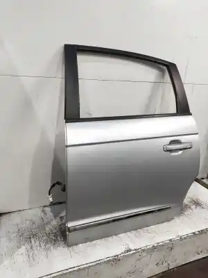 Second-hand car spare part rear left door for ssangyong rodius xdi oem iam references   