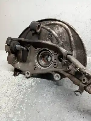 Автозапчасти б/у передняя правая кулачка за audi a4 avant (8w5) advanced edition ссылки oem iam 8w0407560  8w0407242f