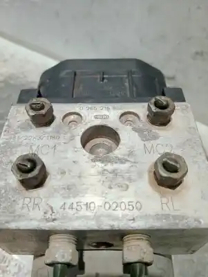 Pezzo di ricambio per auto di seconda mano abs per toyota corolla (e12) 2.0 d-4d riferimenti oem iam 0273004571 4451002050 0265216850