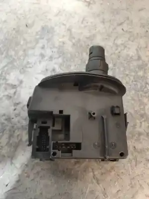 Pièce détachée automobile d'occasion commande d'essuie glace pour renault kangoo (f/kc0) authentique références oem iam 88103004349   Pièce détachée automobile d'occasion commande d'essuie glace pour renault kangoo (f/kc0) authentique références oem iam 88103004349