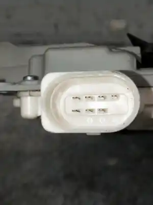 Second-hand car spare part front right central locking system for audi a4 b8 avant (8k5) 2.0 tdi oem iam references 8j1837016a  