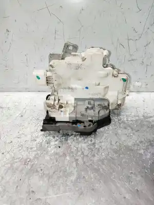 Second-hand car spare part rear left central locking system for audi a4 b8 avant (8k5) 2.0 tdi oem iam references 8k0839015  