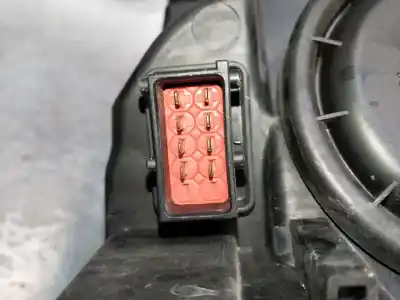 Pièce détachée automobile d'occasion feu droit pour opel astra j lim. cosmo références oem iam 13253647  1eg01001102