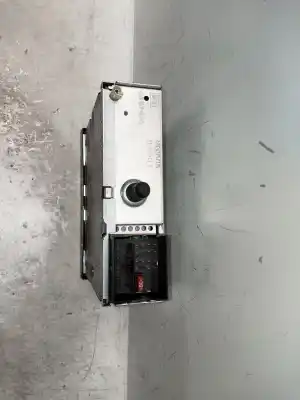 Peça sobressalente para automóvel em segunda mão sistema de áudio / rádio cd por citroen c3 (f desde 11/2001) c3 referências oem iam 96766518xt  a2c53424337
