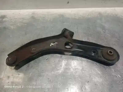 Автозапчастина б/у передній правий нижний рычаг підвіски для suzuki swift berlina (mz) gl посилання на oem iam   