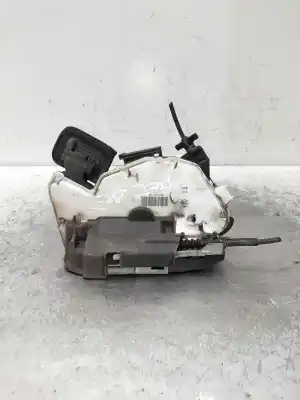 Peça sobressalente para automóvel em segunda mão motor de fechadura central dianteiro direito por seat leon sc (5f5) style referências oem iam 5k1837016j  
