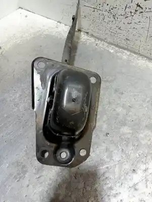 Pezzo di ricambio per auto di seconda mano braccio sospensione superiore posteriore sinistro per audi a3 (8vk) basic riferimenti oem iam 5q0505225c  