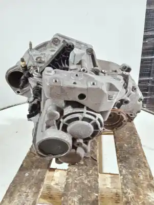 Автозапчасти б/у коробка передач за seat leon sc (5f5) style ссылки oem iam pfl  03025 p02 1413180736