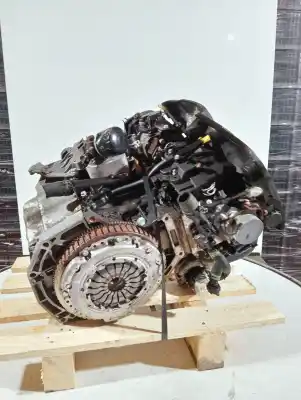 Second-hand car spare part complete engine for renault clio iii confort dynamique oem iam references   d0644959