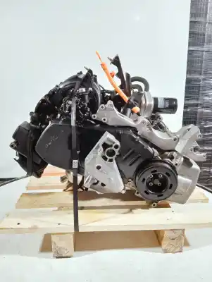 Автозапчастина б/у двигун комплект для AUDI A3 (8L) * Посилання на OEM IAM AKL  832169