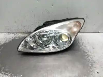 Peça sobressalente para automóvel em segunda mão farol / farolim esquerdo por hyundai i30 1.6 crdi cat referências oem iam 