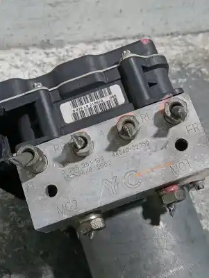 Peça sobressalente para automóvel em segunda mão abs por toyota auris active referências oem iam 0265251199 0265951442 4454002350