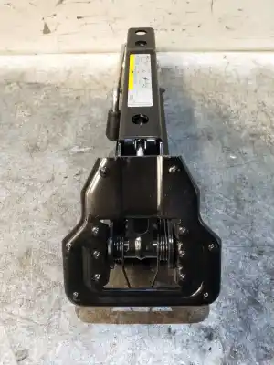 Second-hand car spare part jack for audi sq5 (8r) 3.0 tdi quattro oem iam references   