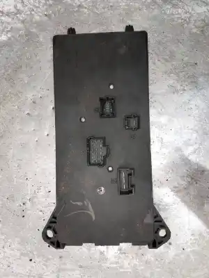 Second-hand car spare part fuse box unit for volkswagen crafter combi (2e) combi 30 oem iam references a9065450401  518817028