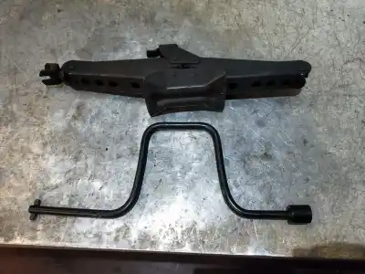 Second-hand car spare part jack for renault espace (j63) 2.1 td helios 88 cv / 65 kw oem iam references   