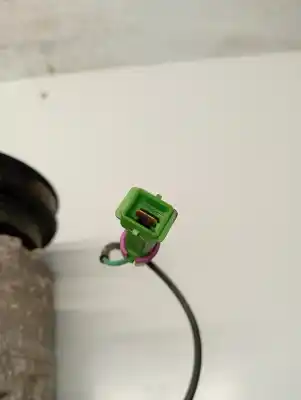 Автозапчастина б/у компресор кондиционера для audi a4 avant (b5) 1.9 tdi quattro посилання на oem iam 4472208180  8d0260808