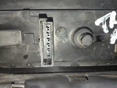 Peça sobressalente para automóvel em segunda mão farolim traseiro direito por smart coupe 0.6 turbo cat referências oem iam 253032  