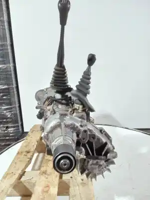 Second-hand car spare part gearbox for isuzu trooper ubs 52 oem iam references   