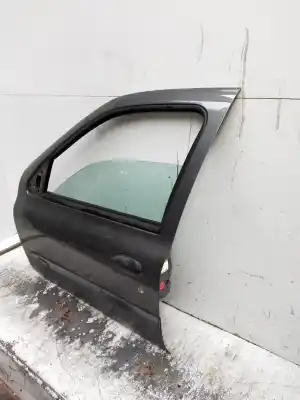 Автозапчасти б/у левая передняя дверь за renault clio ii fase i (b/cbo) 1.4 16v tech-run 98 cv / 72 kw ссылки oem iam   