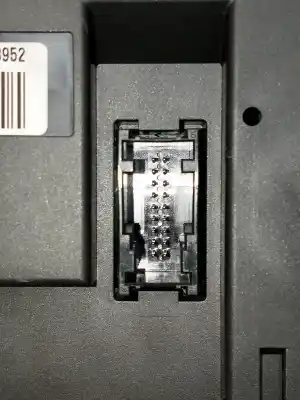 Peça sobressalente para automóvel em segunda mão quadrante por bmw serie 3 coupe (e92) e92 coupé 320d referências oem iam 916684602 698008952 a2c53286598