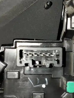 Peça sobressalente para automóvel em segunda mão farolim traseiro esquerdo por toyota corolla (e12) 2.0 d-4d referências oem iam   