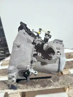 Pezzo di ricambio per auto di seconda mano riduttore per citroen c-elysee (dd_) 1.2 vti 82 riferimenti oem iam 20cr15  141432