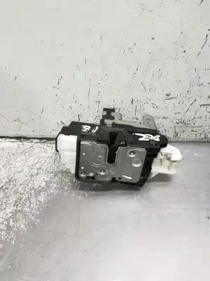 Peça sobressalente para automóvel em segunda mão Motor De Fechadura Central Dianteiro Esquerdo por VOLVO V40 (2012->) 2.0 Inscription [2.0 Ltr. - 140 kW Diesel CAT] Referências OEM IAM 31391822  933373107