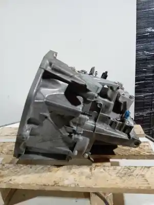 Pezzo di ricambio per auto di seconda mano riduttore per nissan qashqai / qashqai +2 i (j10, nj10, jj10e) 2.0 dci riferimenti oem iam   4x2 Pezzo di ricambio per auto di seconda mano riduttore per nissan qashqai / qashqai +2 i (j10, nj10, jj10e) 2.0 dci riferimenti oem iam   4x2