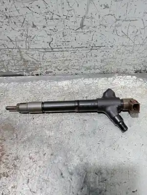 Piesă de schimb auto la mâna a doua Injector pentru TOYOTA AURIS Active Referințe OEM IAM 2367026070  